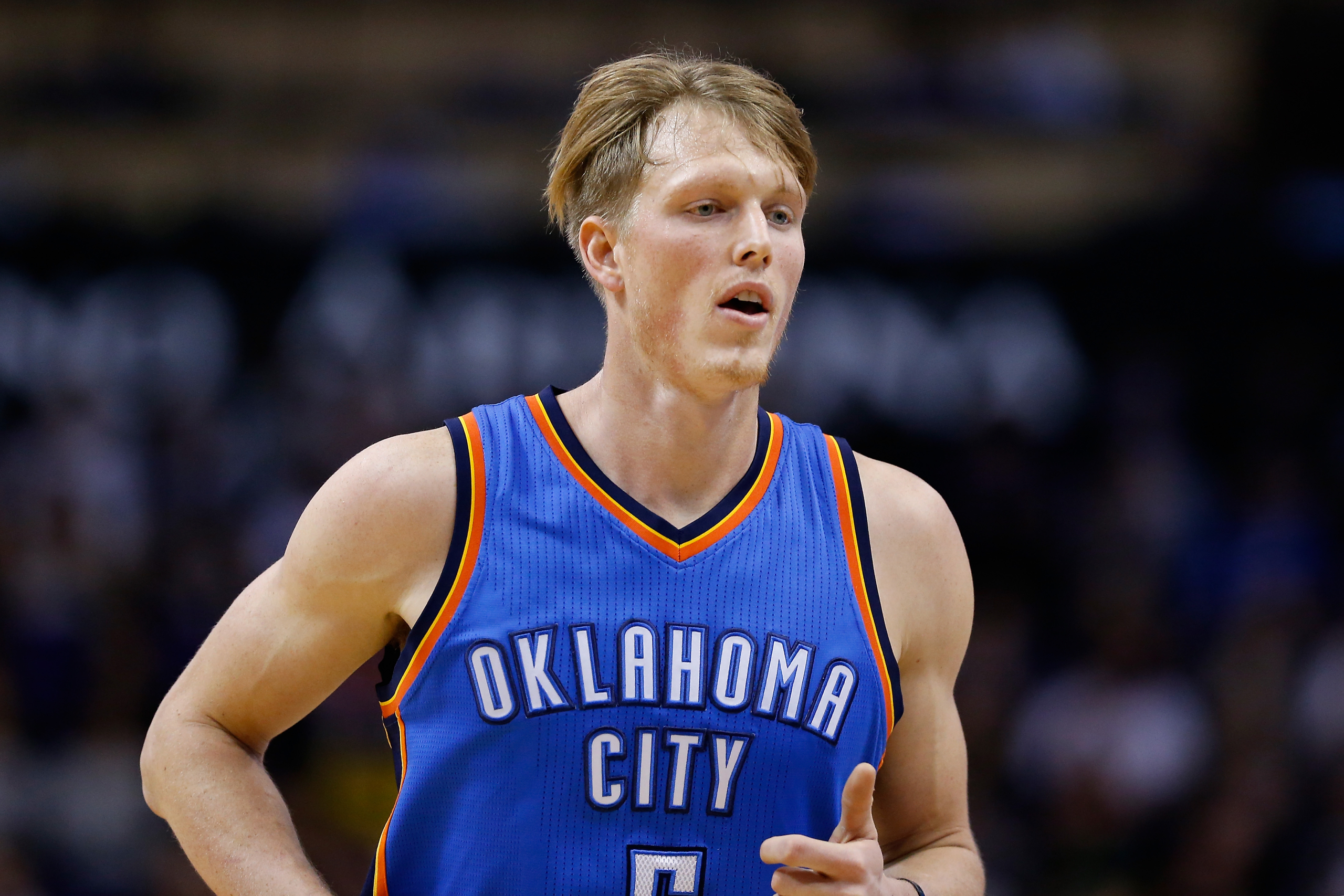 Former Duke player Kyle Singler charged with assaulting girlfriend in Oklahoma