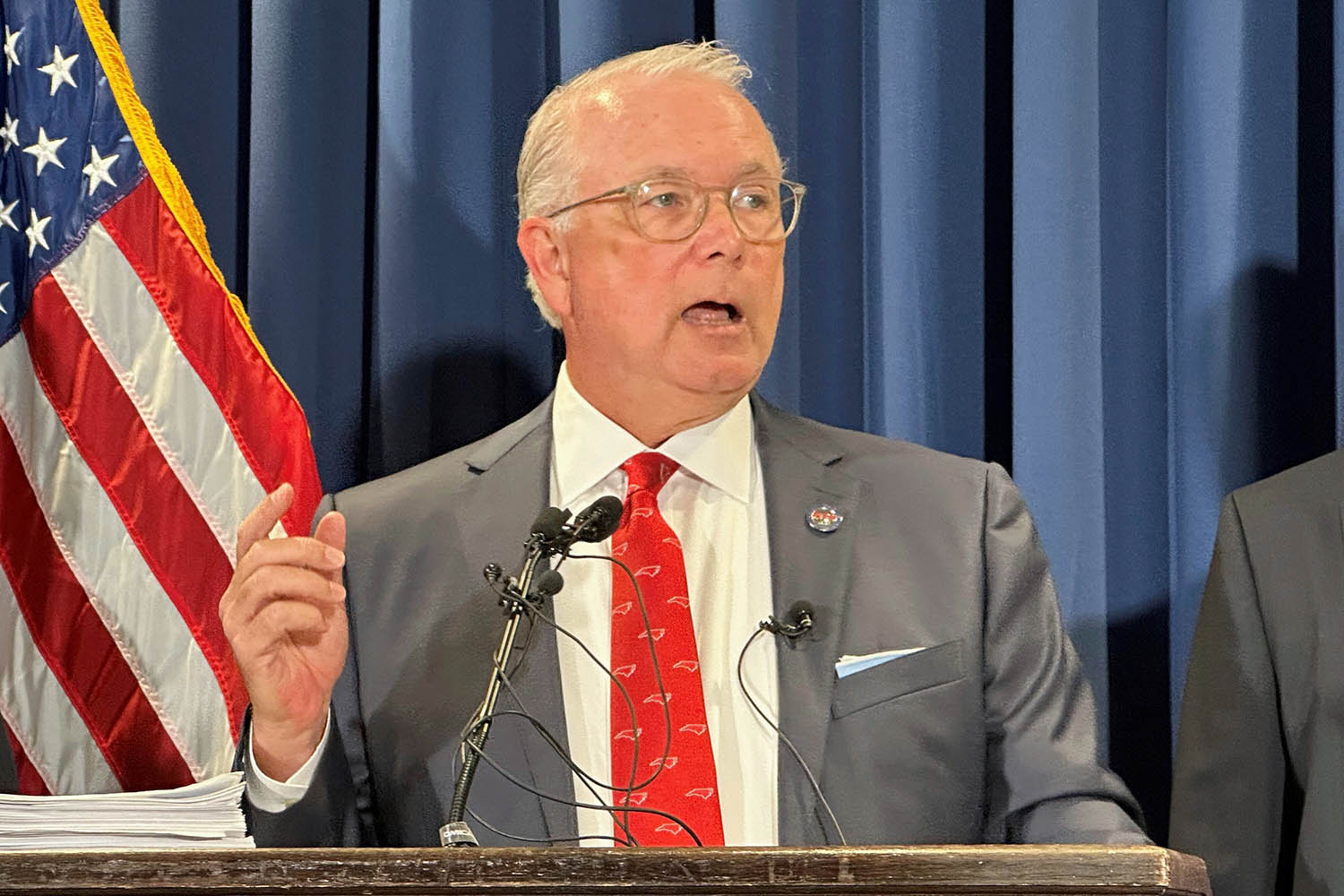 North Carolina DMV audit recommends reforms to reverse customer wait times, worker morale