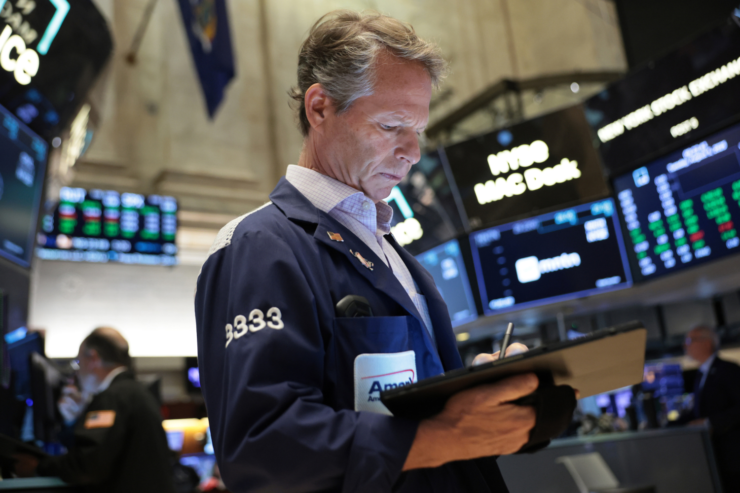 Wall Street drifts as stock markets worldwide take Trump’s new tariffs in stride