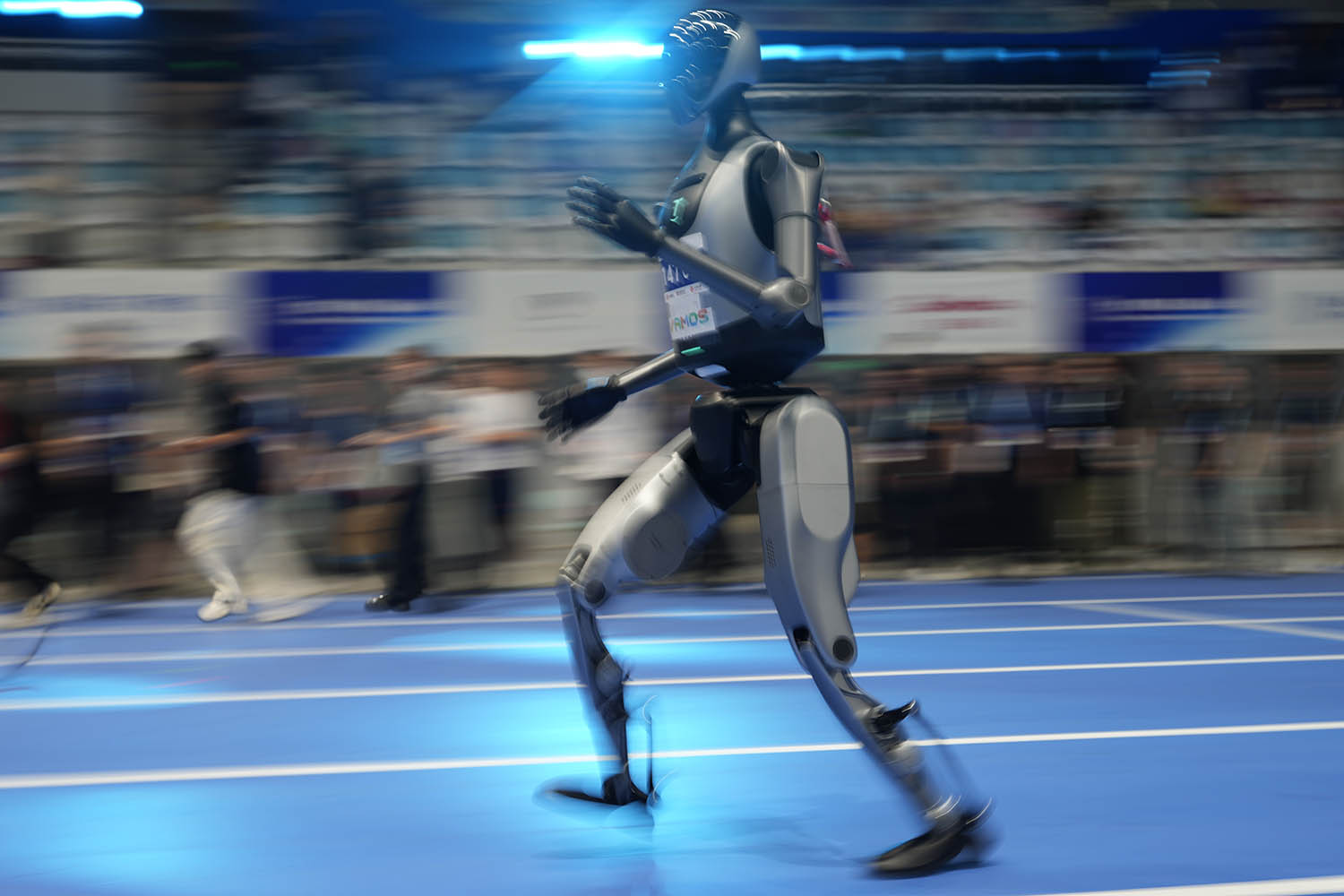 Androids dance, rock, shimmy and sway at opening of World Humanoid Robot Games