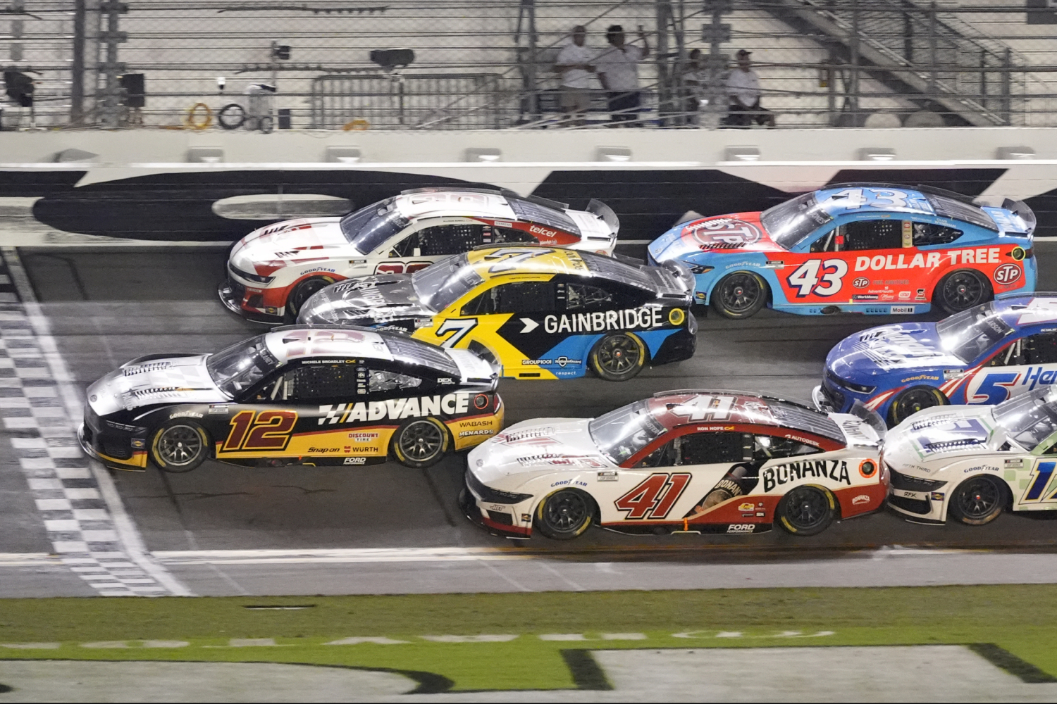 Ryan Blaney’s last-second surge at Daytona denies underdogs a Cinderella moment