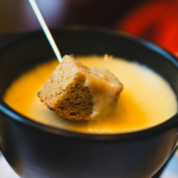 Classic Cheese Fondue