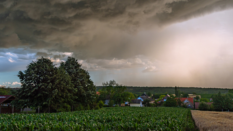 Tuesday’s Storms Produced Wind, Lightning, but Little Water