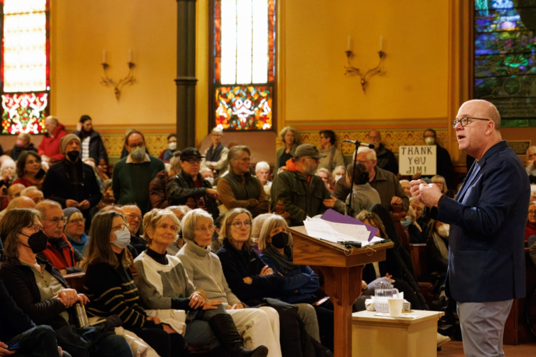 Congressional Members Hear from Constituents During August Recess