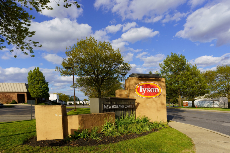 Cattlemen Shocked by Tyson’s Plan to Close a Nebraska Beef Plant