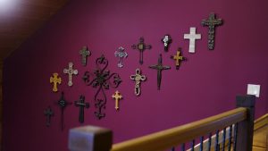 No drinking and only Christian music during Sunday Gospel Hour at Nashville’s most iconic honky tonk