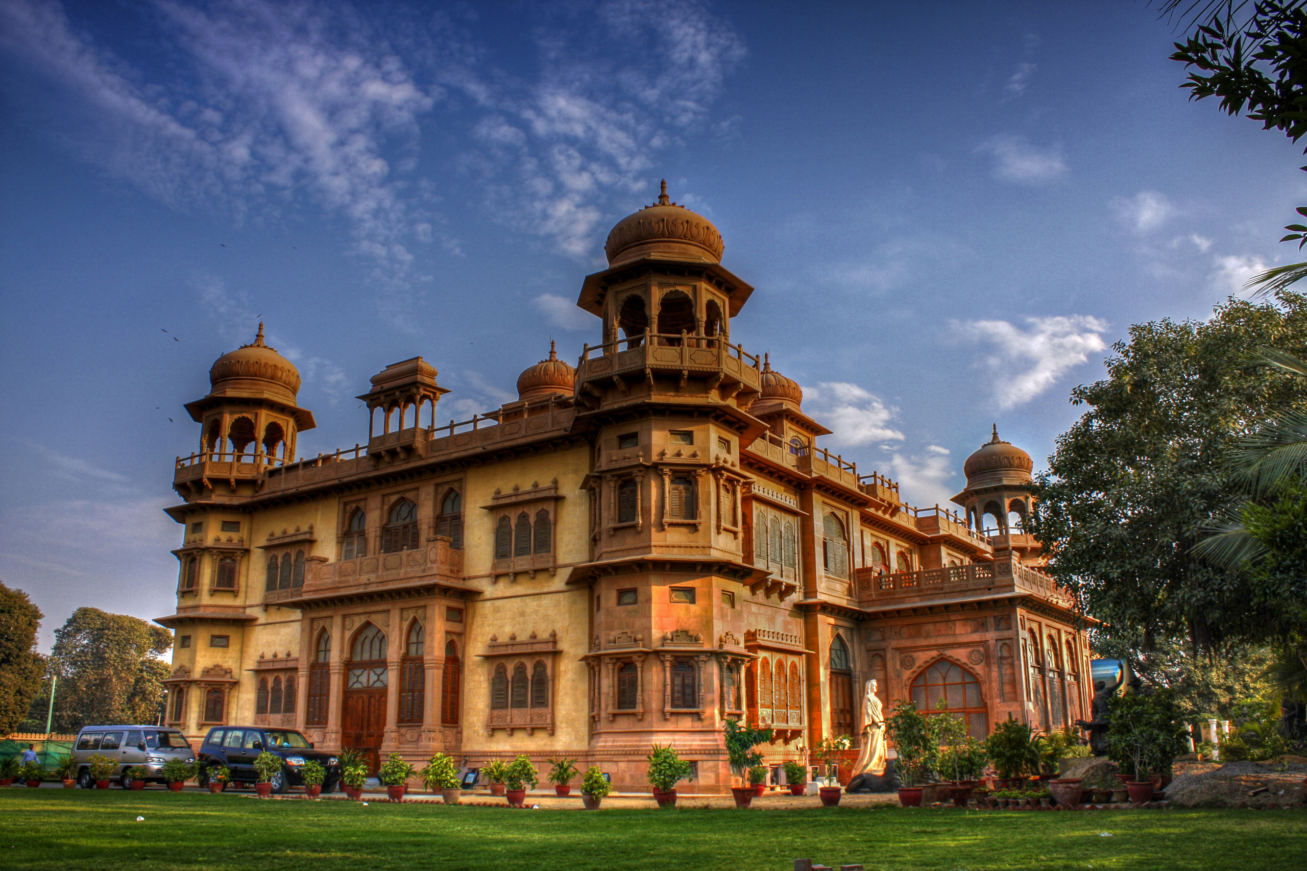 Traces of this Pakistani megacity’s past are vanishing, but one flamboyant pink palace endures