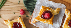 Brie & Raspberry Cups
