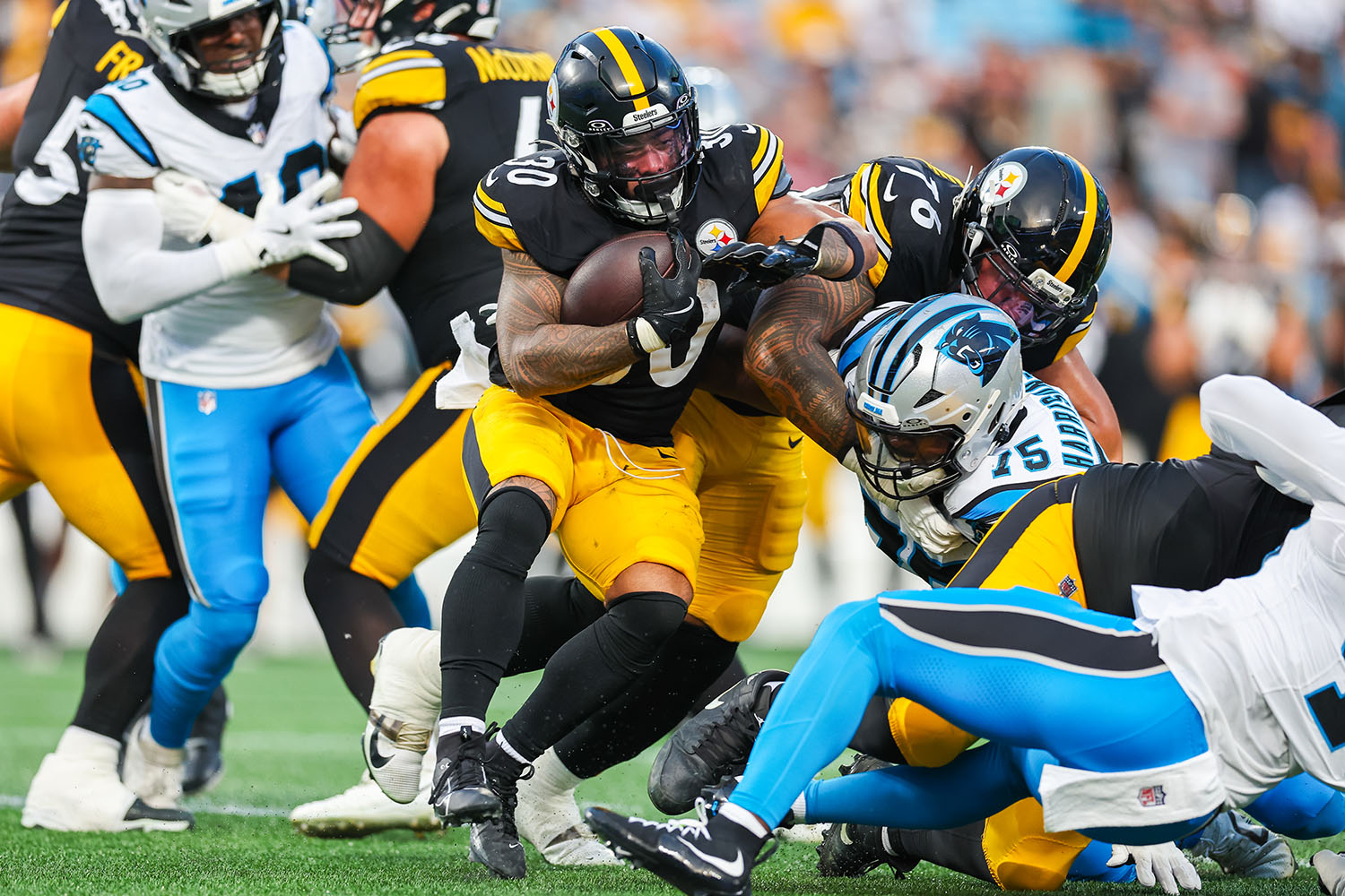 Steelers beat Panthers 19-10 in preseason finale, but lose 1st-round pick Harmon to knee injury