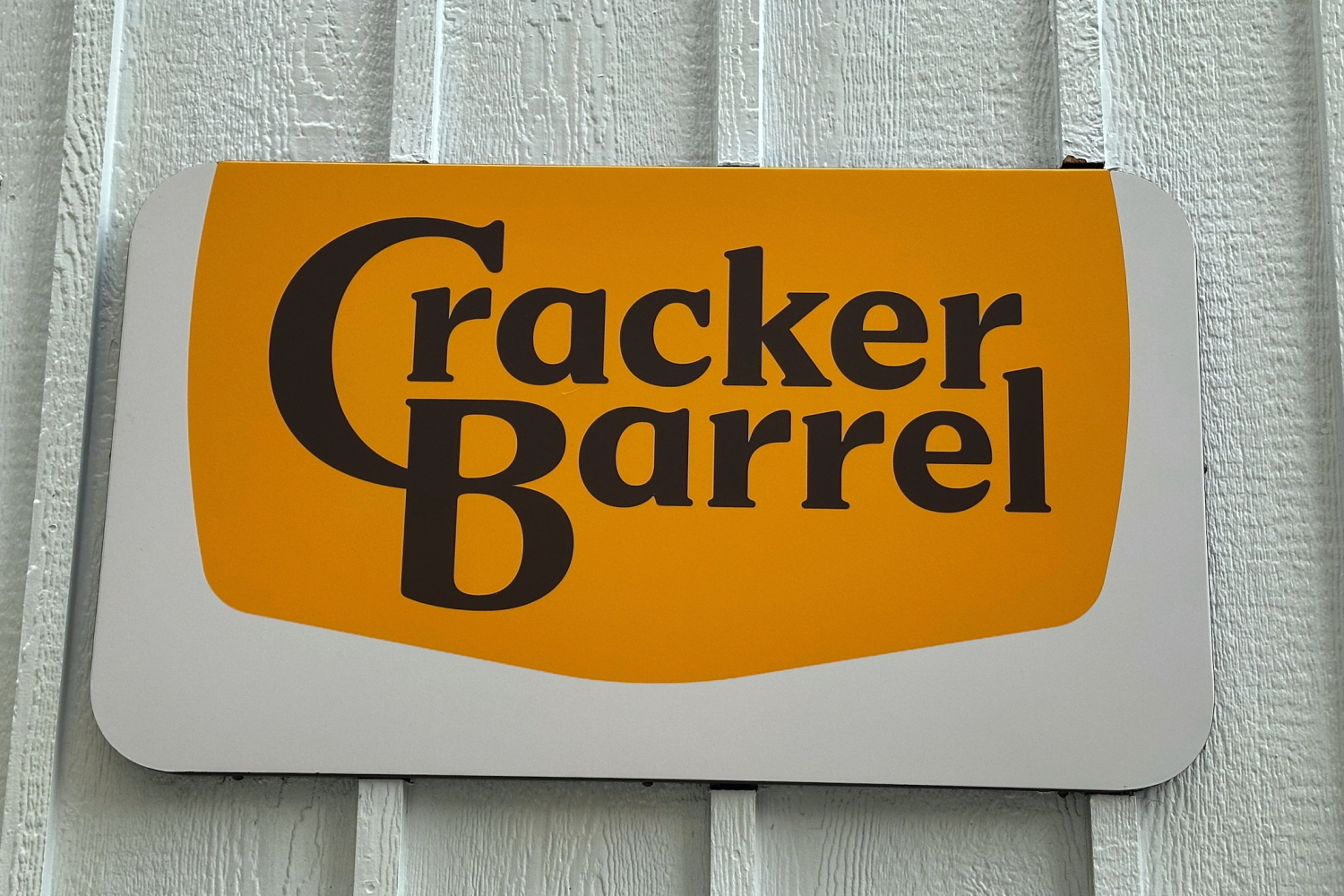 Cracker Barrel says it “could’ve done a better job” with release of new logo that angered some fans
