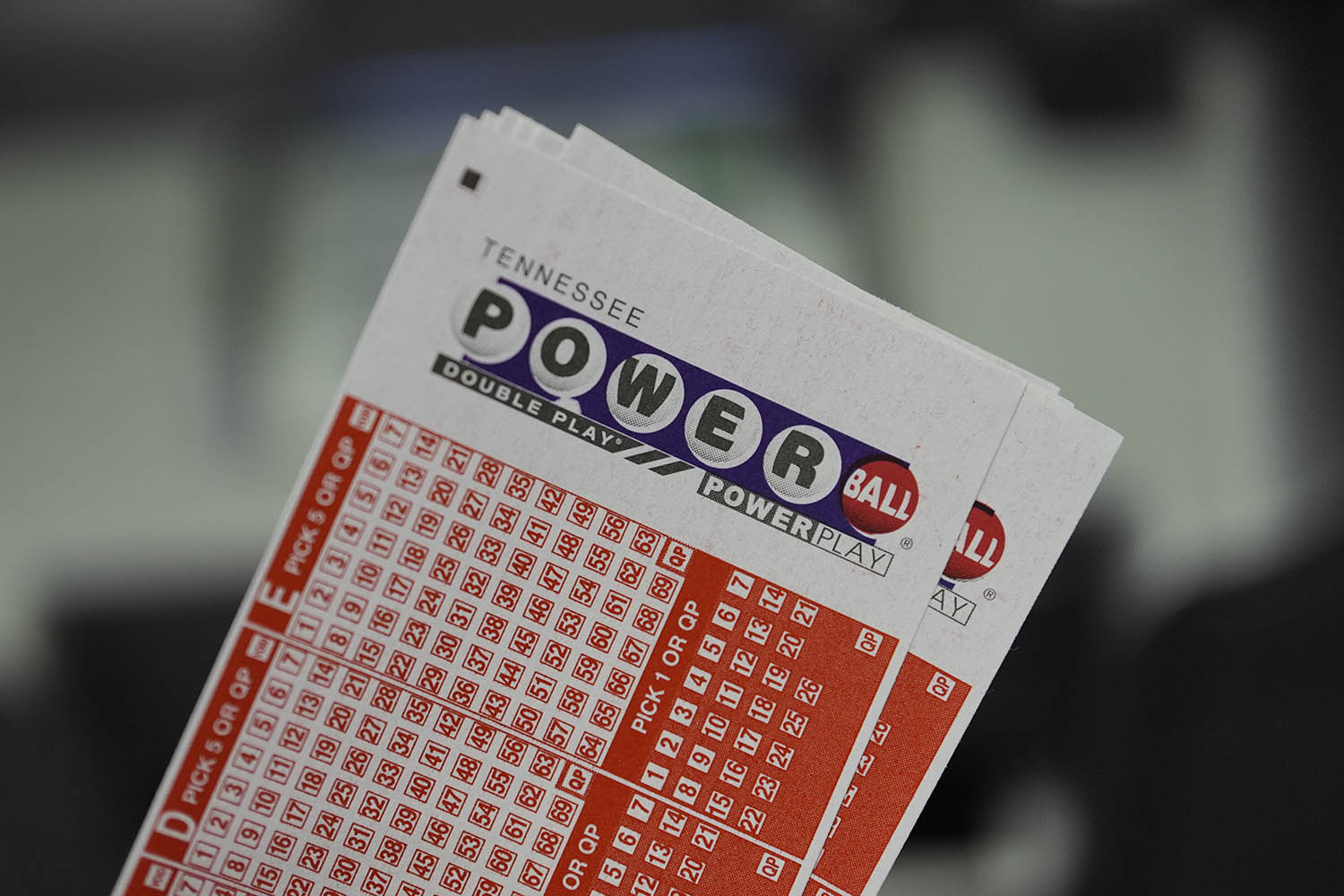 A $1.4B Powerball jackpot is up for grabs after 40 drawings without a winner