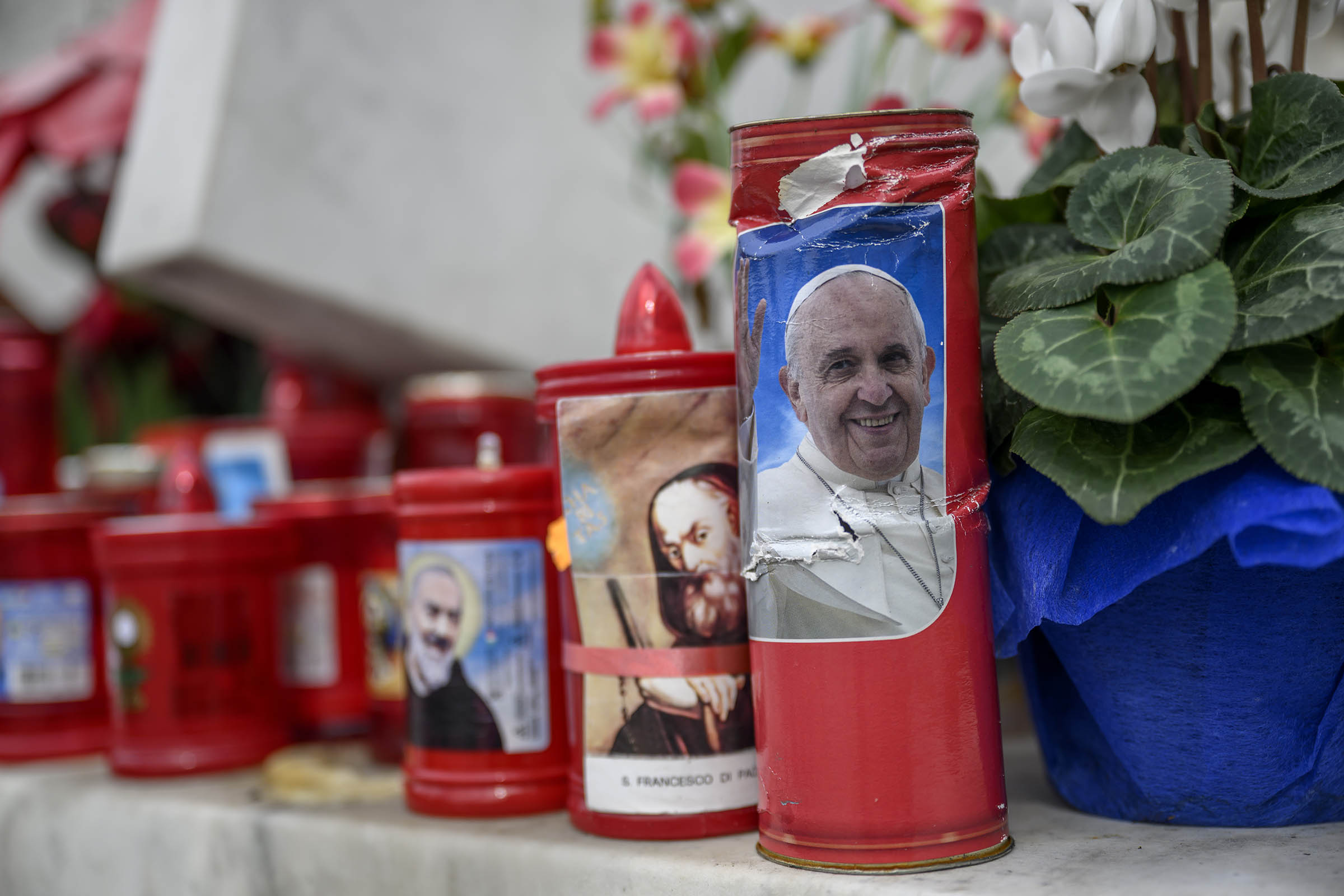 Pope Francis is in critical condition after a long respiratory crisis, requiring oxygen at high flow