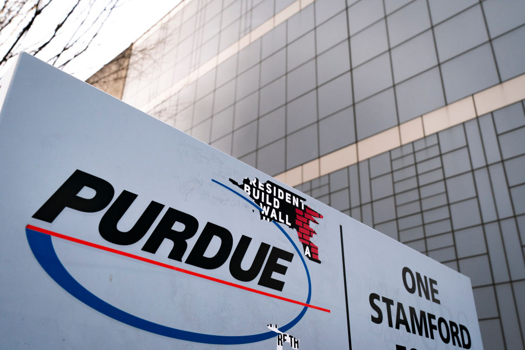 A judge could advance Purdue Pharma’s $7B opioid settlement after all 50 states back it