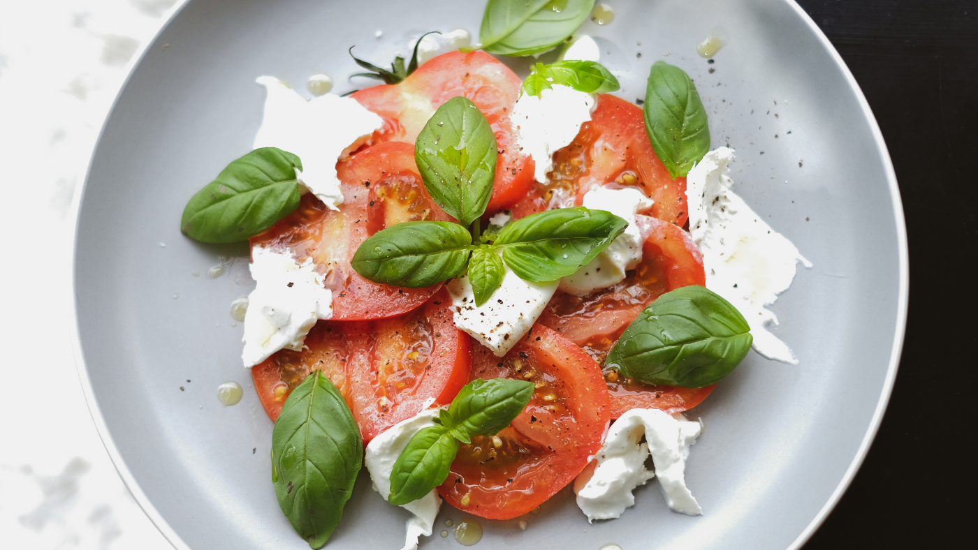 Refreshing Caprese Salad