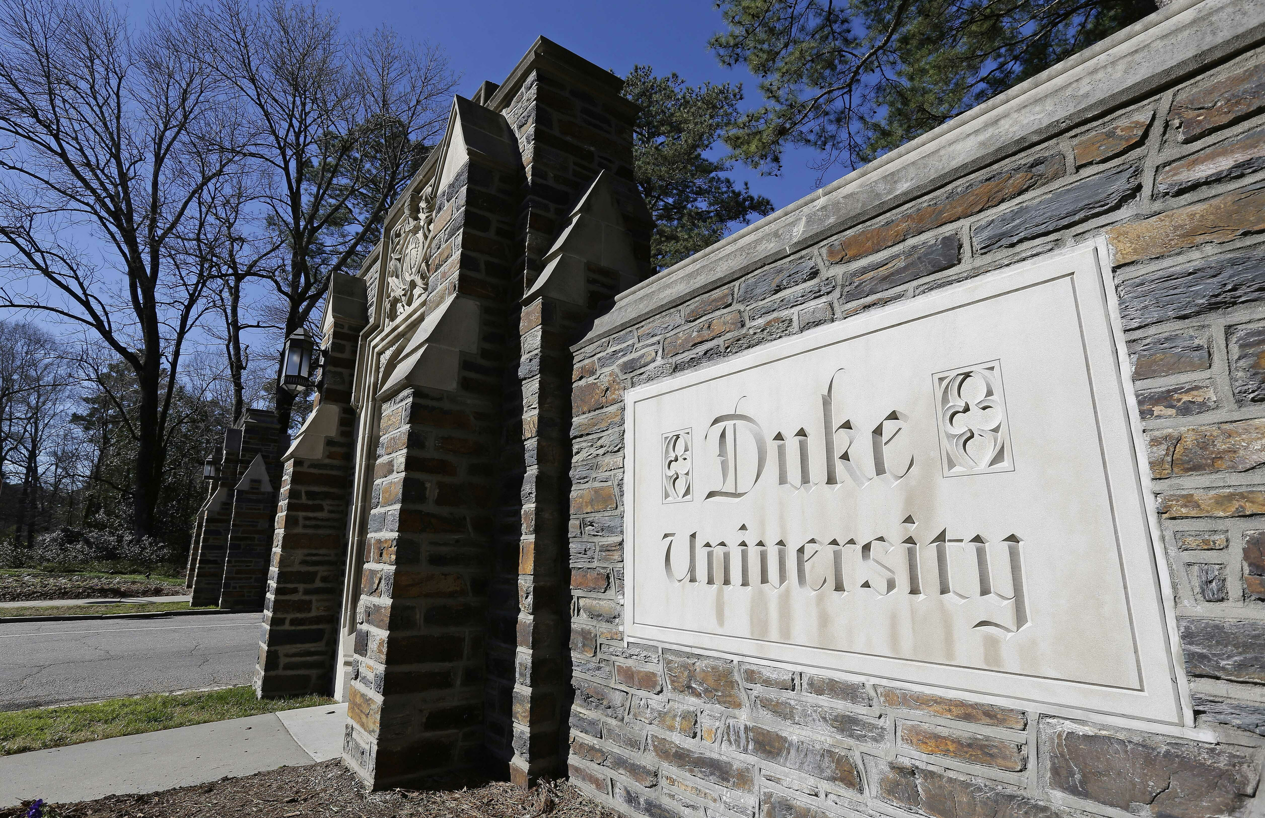 Duke University pilot project examining pros and cons of using artificial intelligence in college