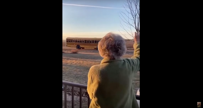 A School Bus Full of Kids Wishes Their Biggest Fan a Happy Birthday [VIDEO]