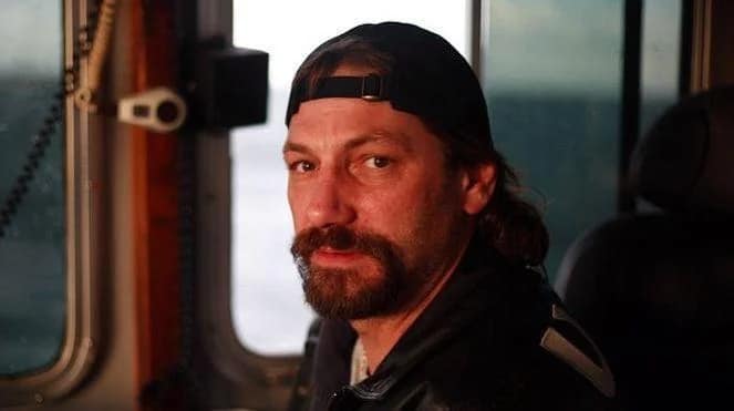 Jonathan Hillstrand of Deadliest Catch on Discovery Talks About His BIGGEST Catch [PODCAST]