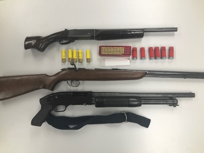 Bakersfield man arrested after trying to dump shotguns