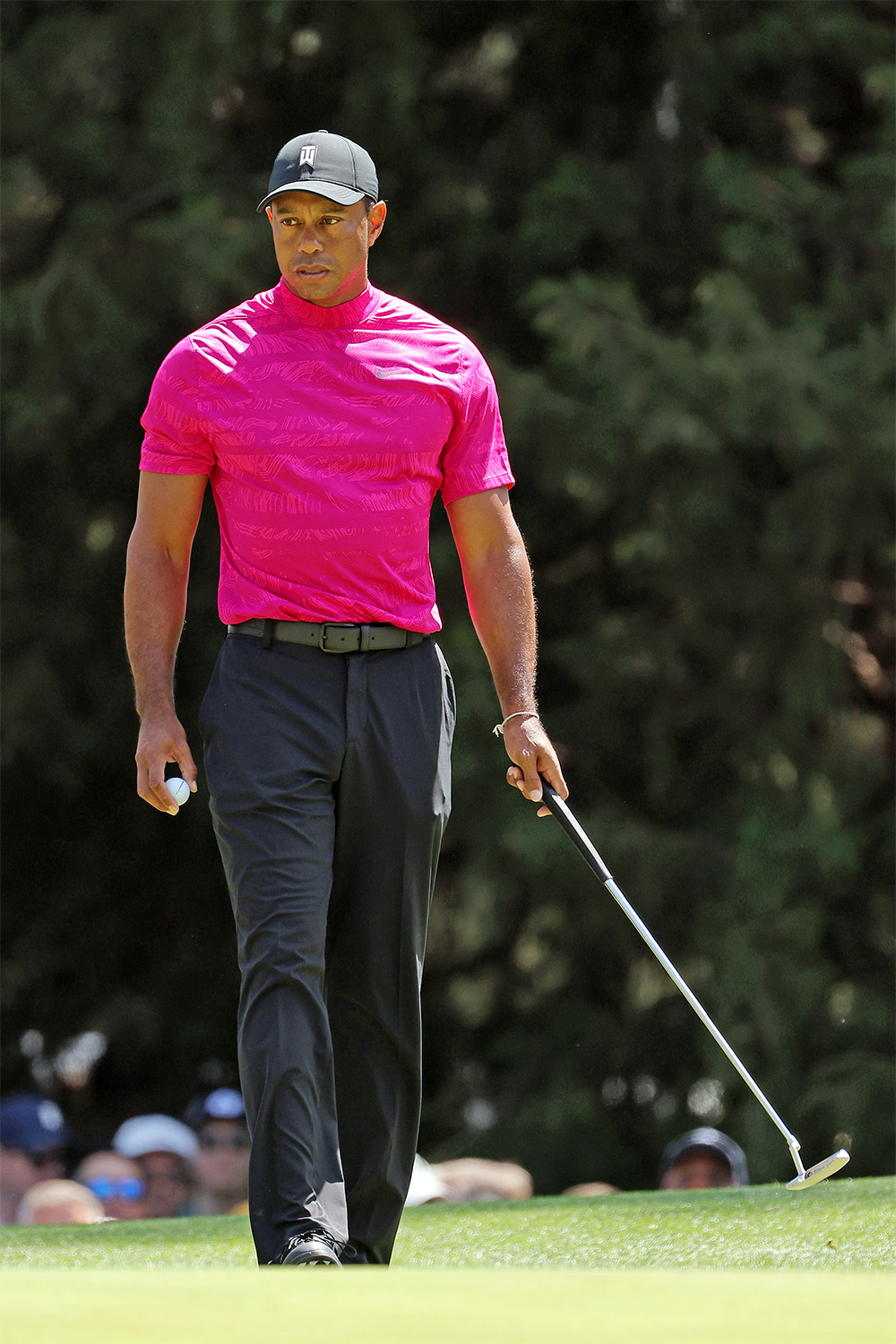 Tiger Woods Slumps In Round One Of PGA Championship