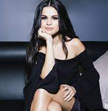 Selena Gomez Gram love