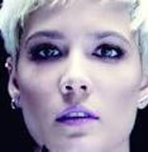 Is Halsey getting cozy with Yungblud again?