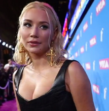 Iggy Azalea Reveals She Has A Son