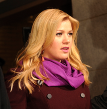 Kelly Clarkson Gives Update On Split With Hubby