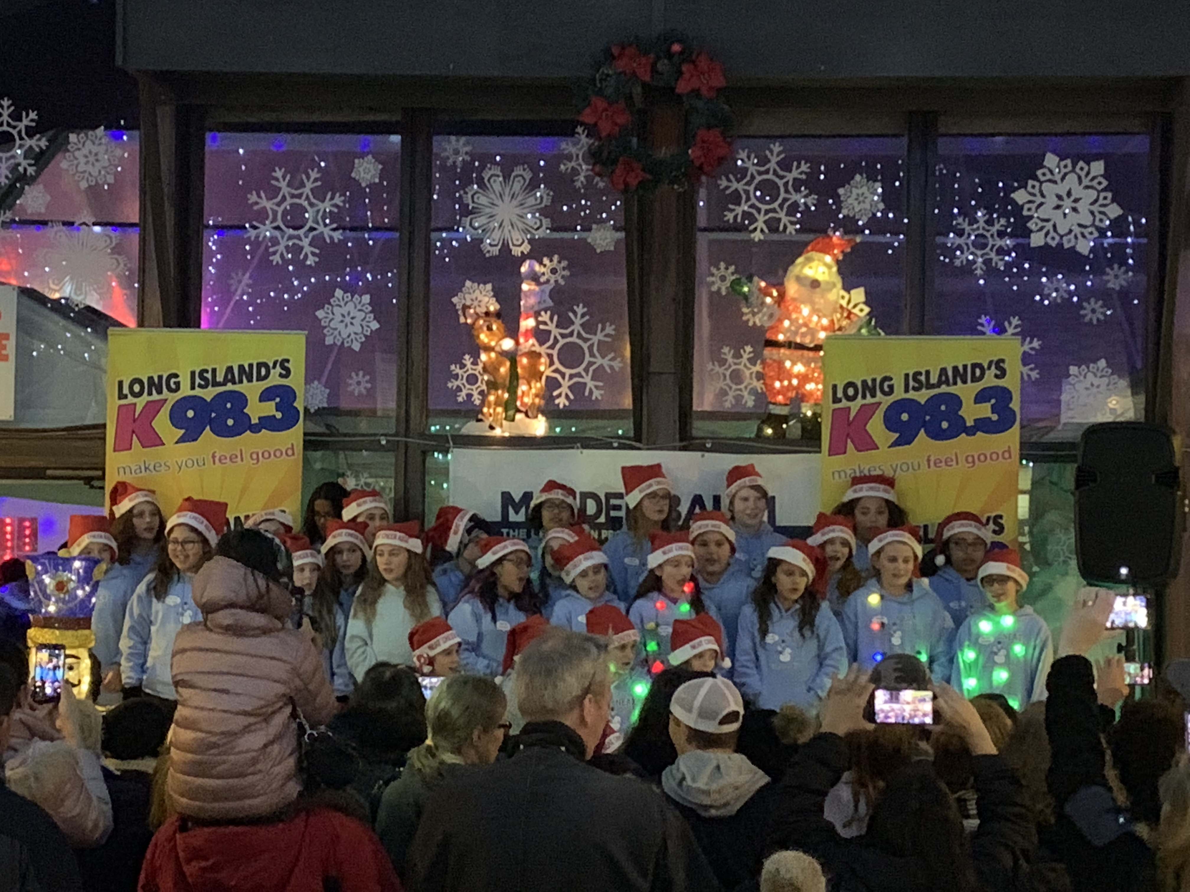 K-98.3 at Jones Beach Magic of Lights