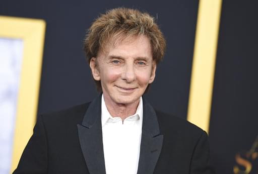 Kara Chats with Barry Manilow!