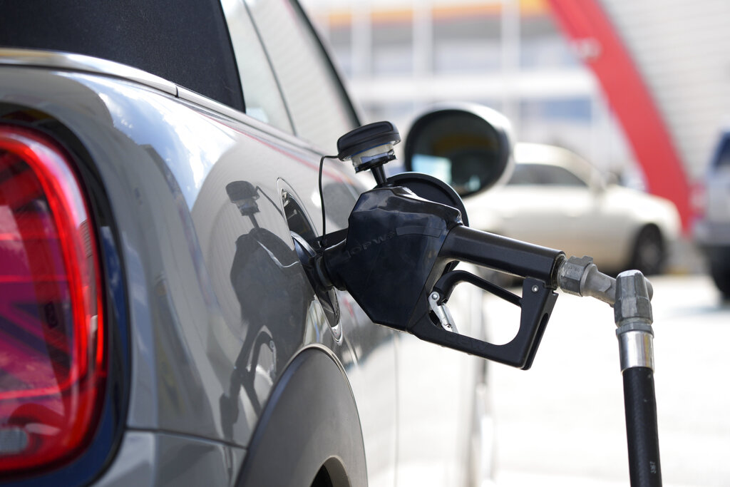 Gas prices continue downward trend