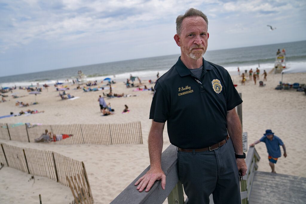 State steps up shark patrols on South Shore beaches