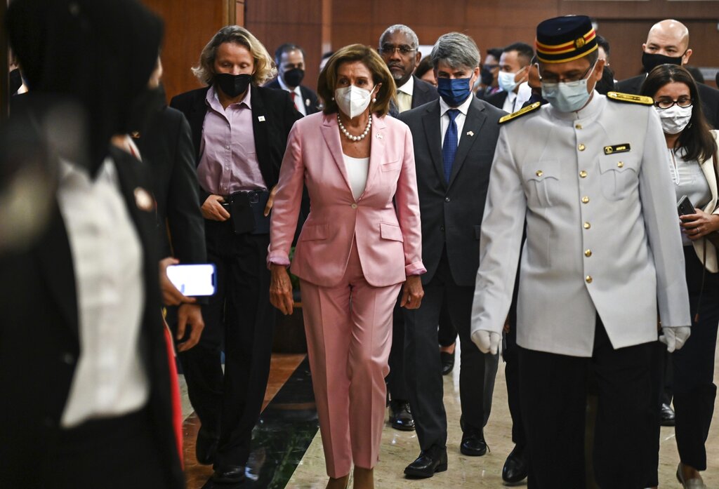 Pelosi believed headed to Taiwan, raising tension with China