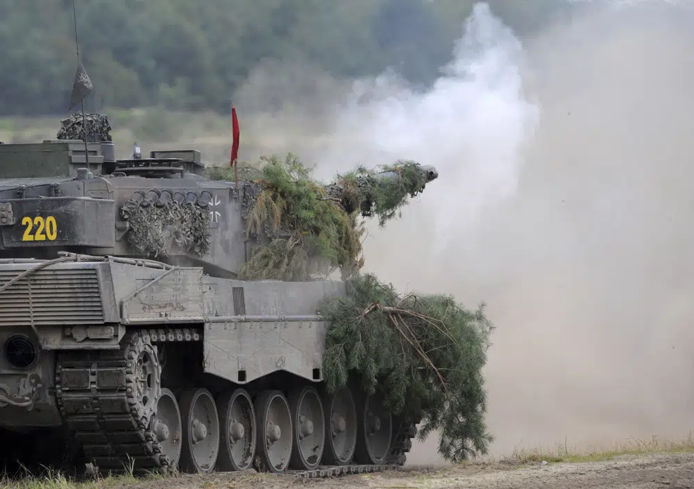 US, Germany sending battle tanks to aid Ukraine war effort