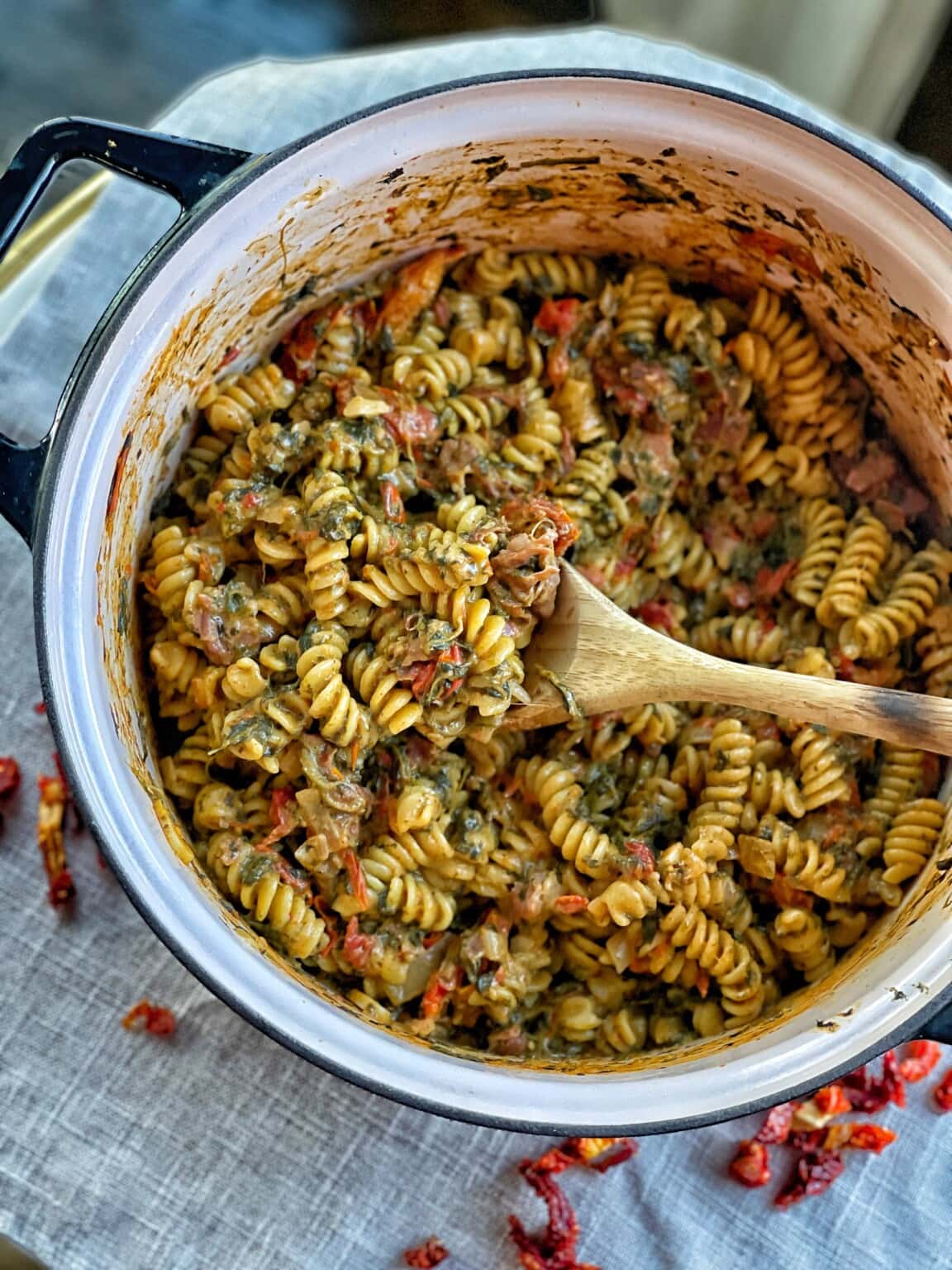 Healthy One Pot Tuscan Pasta