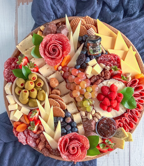 DIY Charcuterie Boards!