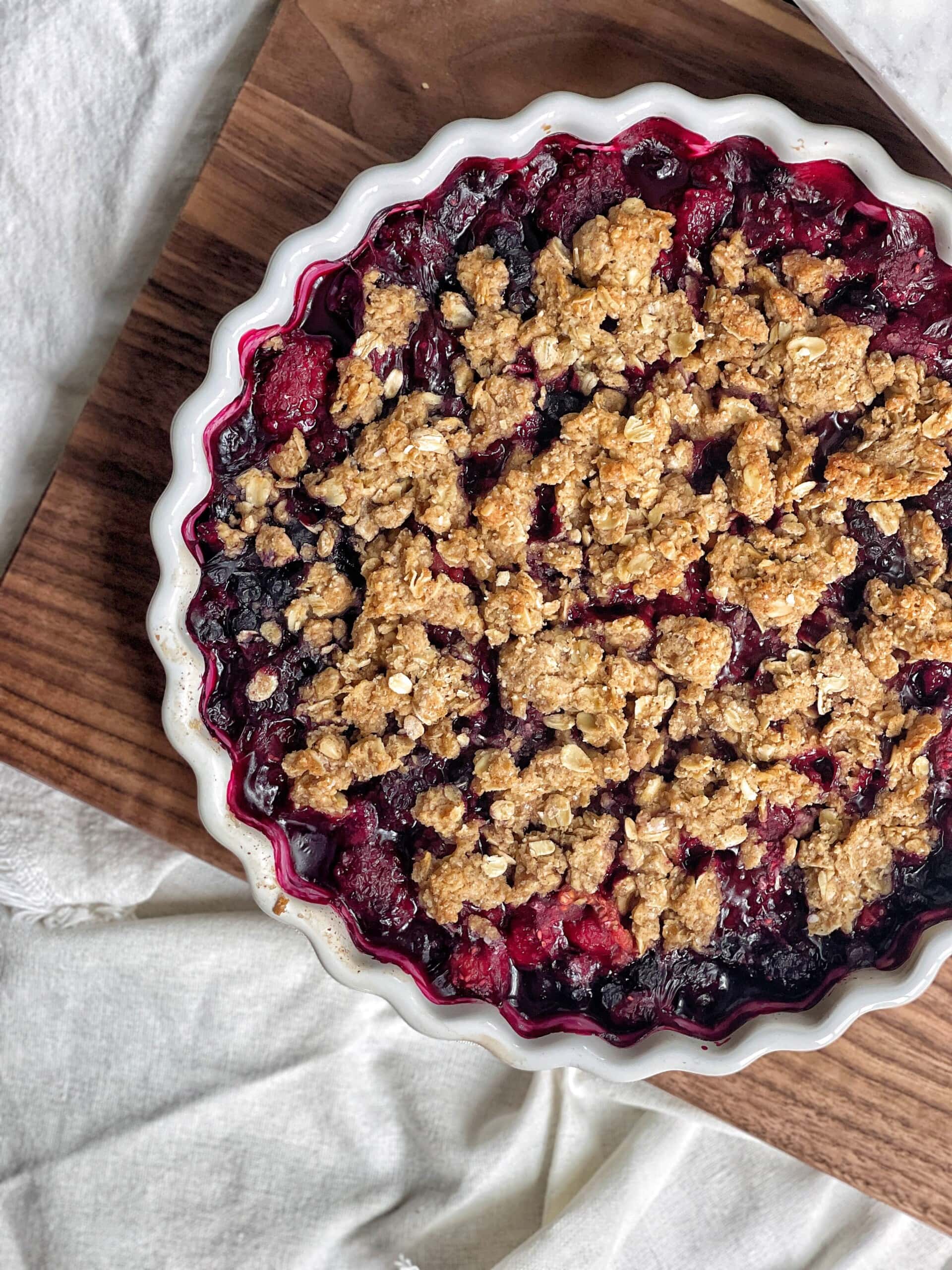 Healthy Baked Berry Crisp