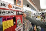 Mega Millions jackpot climbs to $940M after no winner