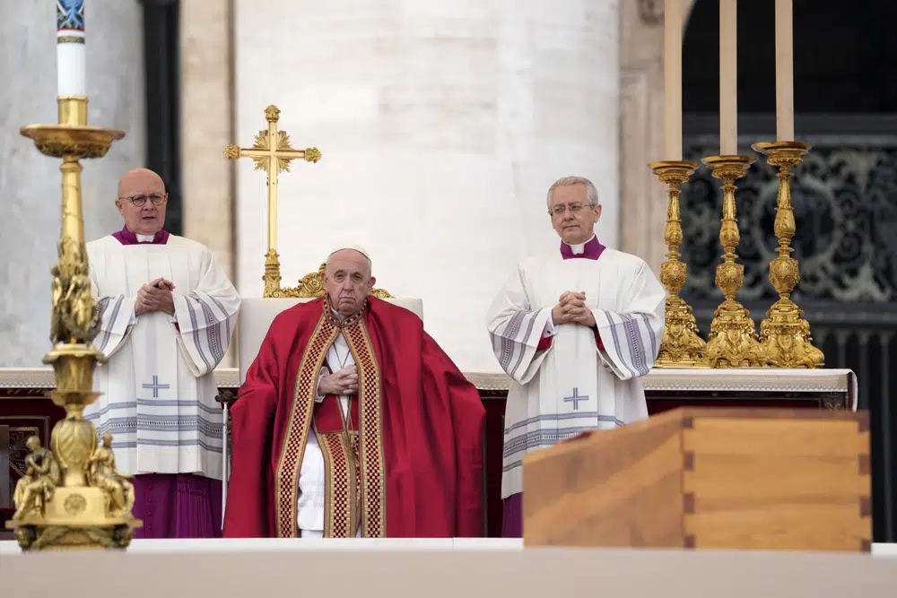 Thousands mourn Benedict XVI at funeral celebrated by Pope