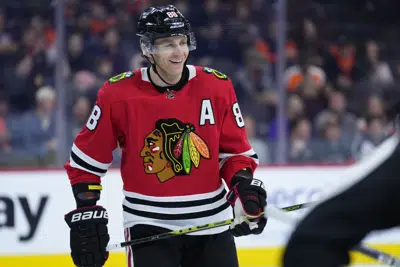 Rangers acquire star winger Patrick Kane from Blackhawks