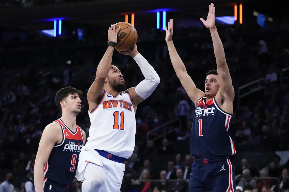Knicks clinch playoff berth with 118-109 win over Wizards