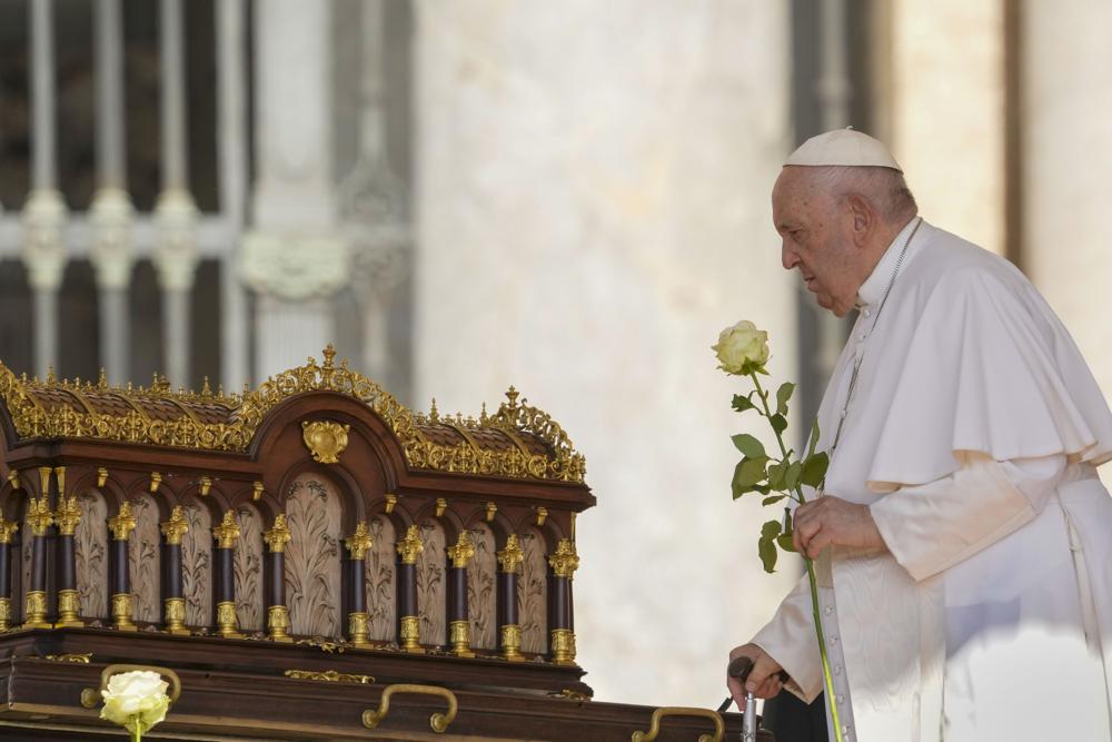 Pope Francis has scar tissue removed, hernia repaired during 3-hour abdominal surgery