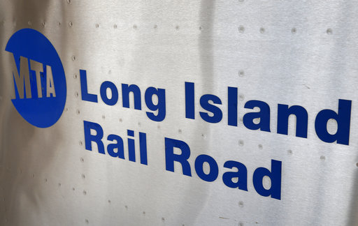 13 injured as LIRR train derails