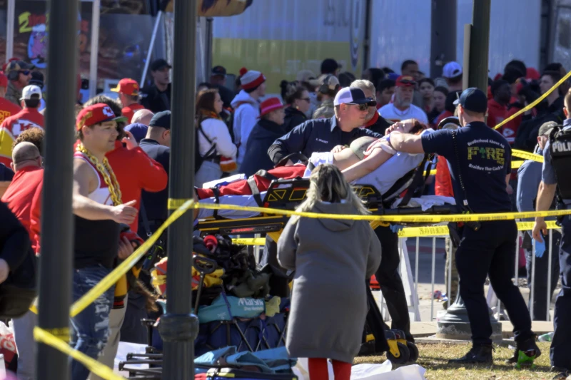 Gunfire at Chiefs’ Super Bowl celebration kills 1 and wounds nearly two-dozen, including children