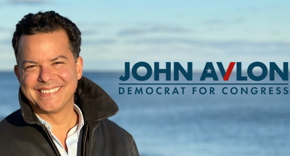 Former CNN anchor John Avlon announces bid for Congress
