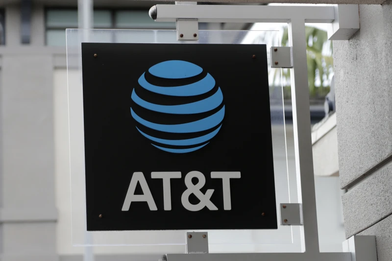 AT&T says its cellphone network restored after a widespread outage hit users across the US