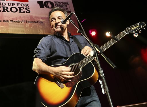 Bruce Springsteen returns to the stage in Phoenix after health issues postponed his 2023 world tour