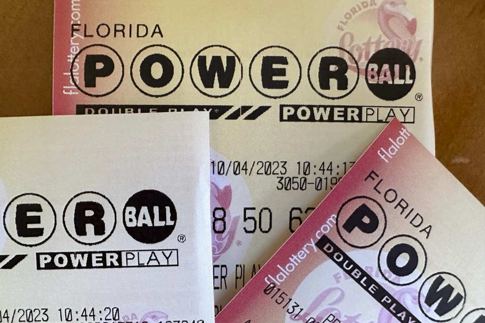 Powerball jackpot jumps to $975 million after another drawing without a big winner