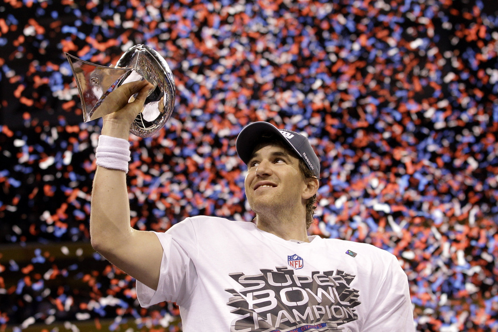 Eli Manning looking to buy ownership stake in Giants Eli Manning looking to buy ownership stake in Giants