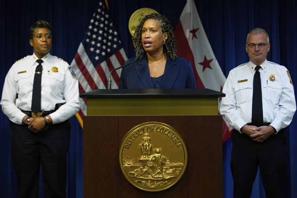 The Latest: Mayor Bowser holds press conference after Trump announces plan to make DC safer