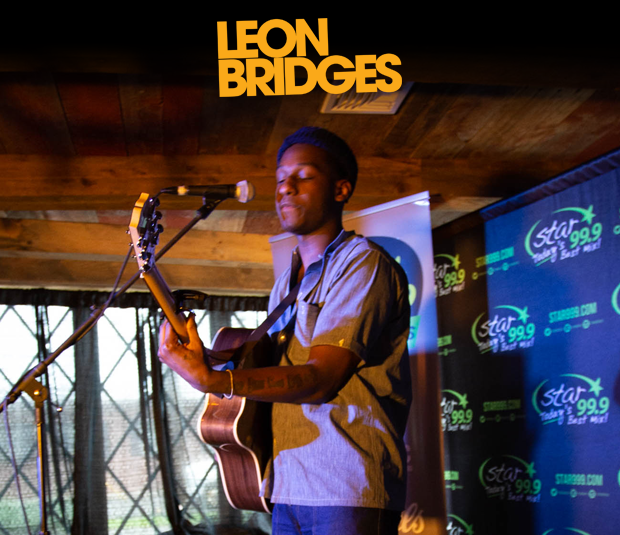 Star 99.9 Michaels Jewelers Acoustic Session with Leon Bridges